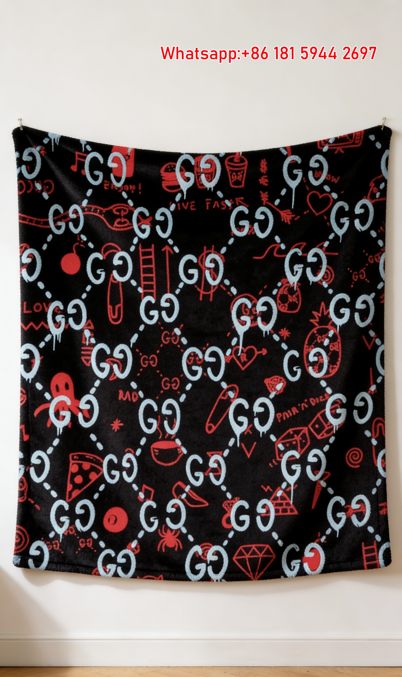 Graffiti Doodle GG Monogram Flannel Fleece Blanket – Wall Hanging Decor Gucci throw blanket IMG_2554